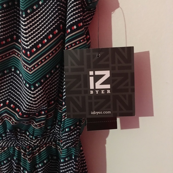 Chevron Printed Mini Dress Cut Out Back Small NWT - Picture 2 of 4